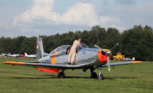 — — - brasschaat flying festival 7