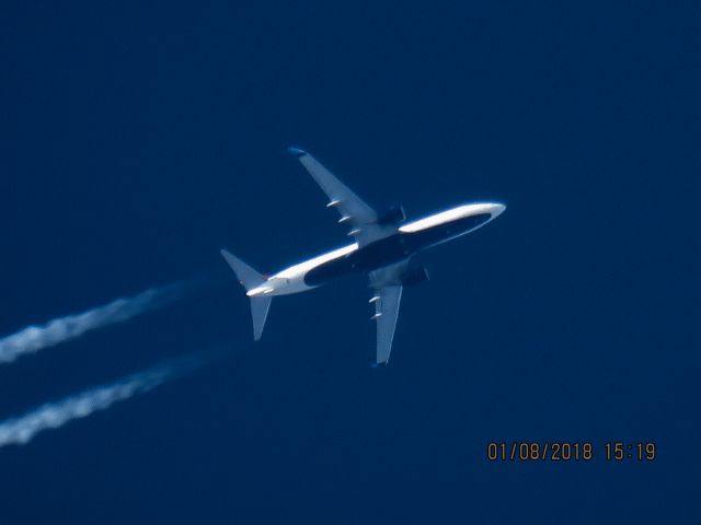 Boeing 737-800 (N392DA)