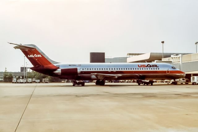 Douglas DC-9-10 (N970VJ)