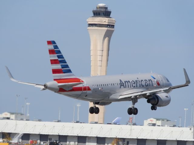 Airbus A319 (N5007E)