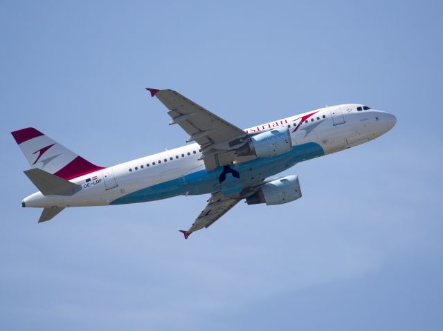 Airbus A319 (OE-LDF)