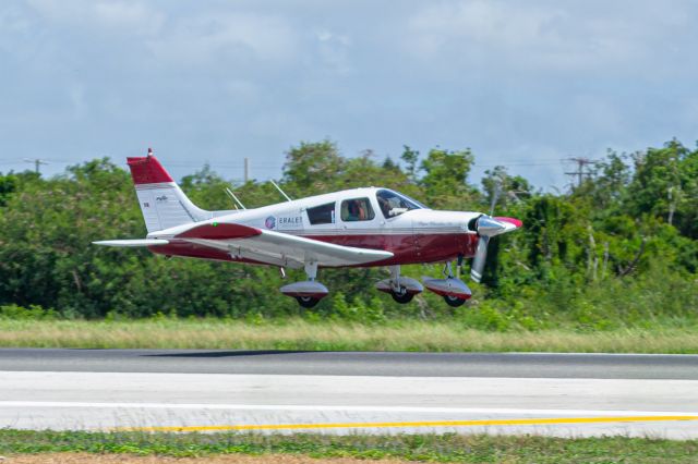 Piper Cherokee (N4221T) - Spotting