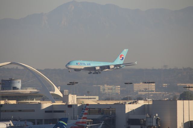 Airbus A380-800 (HL7613)
