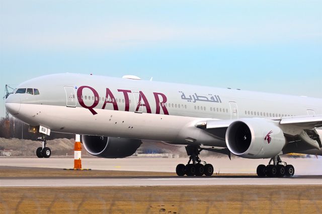 BOEING 777-300ER (A7-BEU)