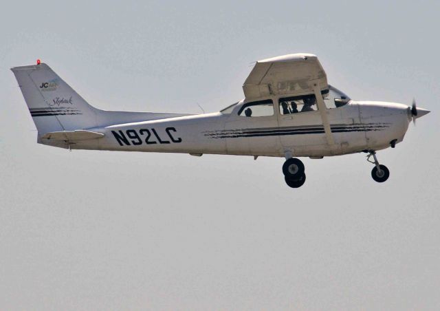 Cessna Skyhawk (N92LC)