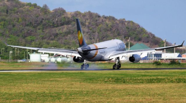 Airbus A330-200 (G-TCCG)