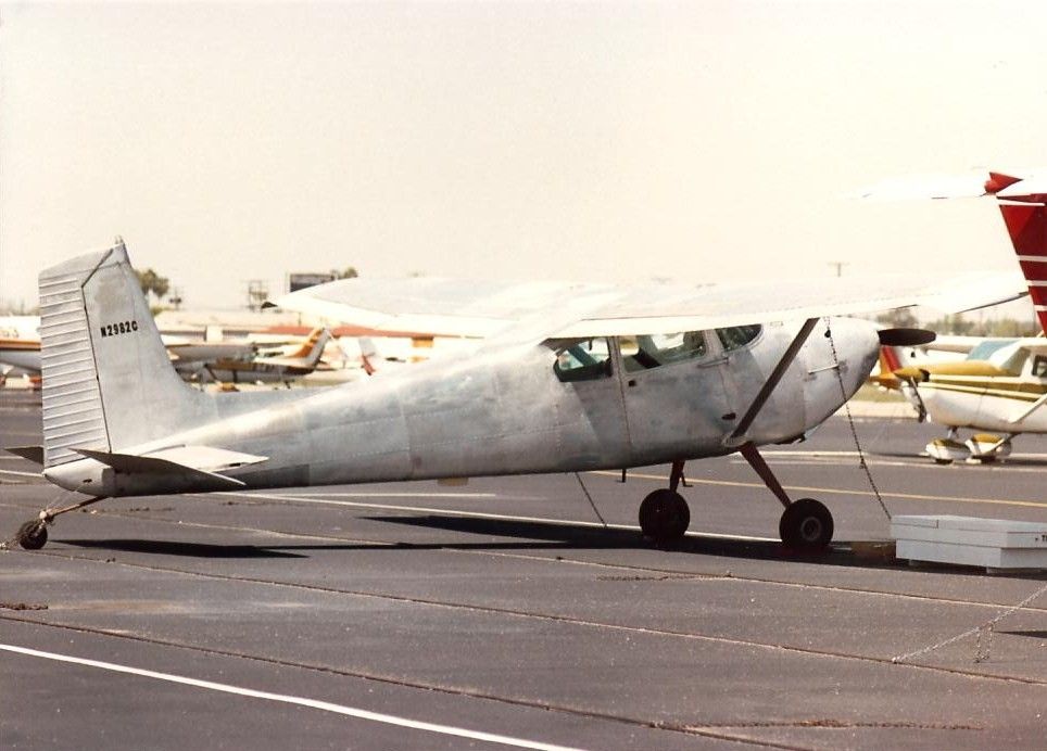 Cessna Skywagon 180 (N2982C) - Parked at Fullerton