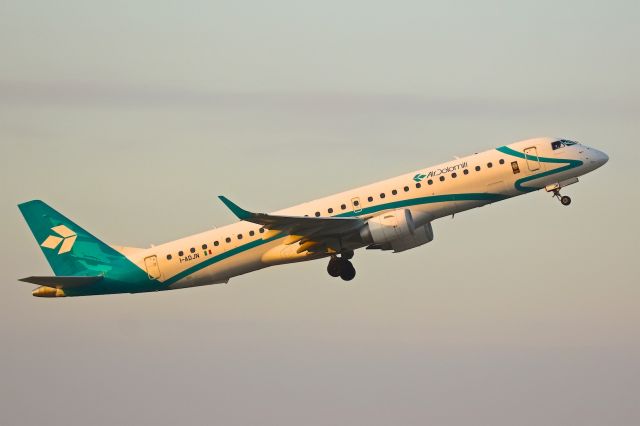 Embraer ERJ-190 (I-ADJN)