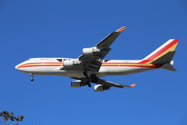 Boeing 747-400 (N745CK)