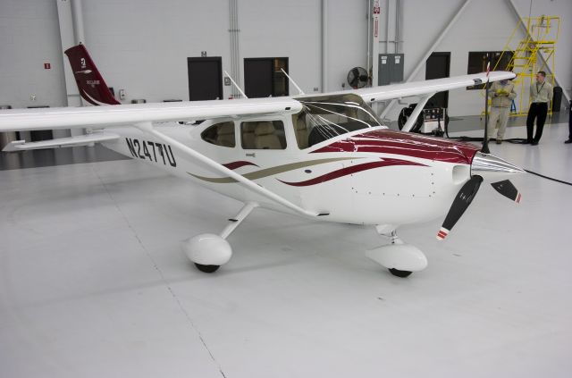 Cessna Skylane (N616RE)