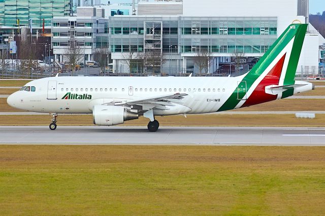 Airbus A319 (EI-IMB)