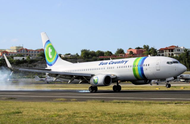 Boeing 737-800 (PH-HZG)