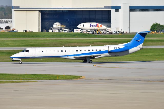 Embraer ERJ-145 (N15VA)