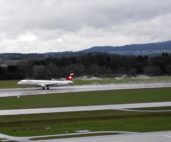 Airbus A321 —