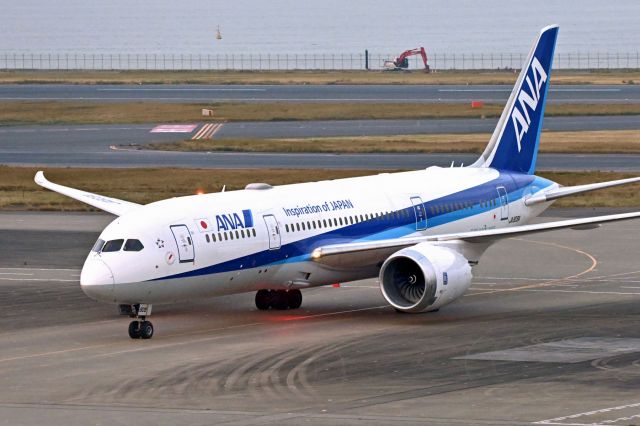 Boeing 787-8 (JA809A)