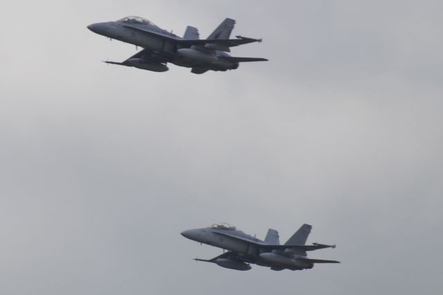 — — - F-18s at Marine Corps Air Station (MCAS) Beaufort Air Show, 29 April 2017