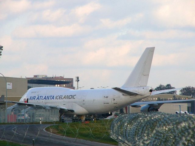 Boeing 747-200 (TF-AMI)