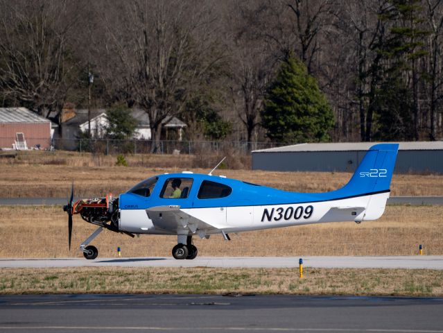 Cirrus SR-22 (N3009)