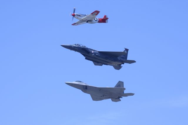 Lockheed F-22 Raptor (AFR05084) - This was taken at the Point Mugu open house March 31, 2007. Was lucky and got a nice lineup of the P-51, F-15 and F22.