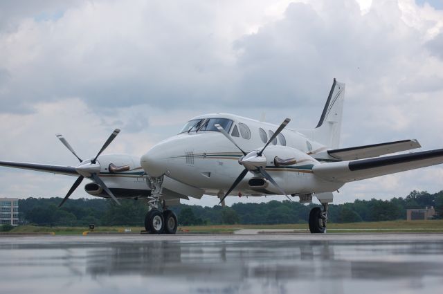 Beechcraft King Air 90 (N488XJ)