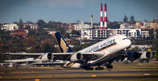 Airbus A380-800 (9V-SKI)