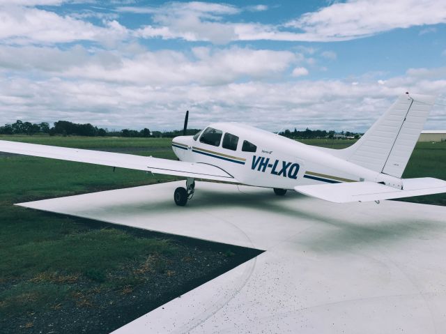 Piper Cherokee (VH-LXQ)