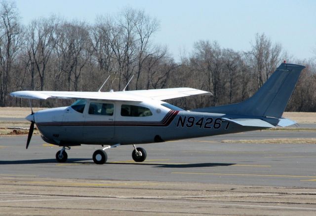 Cessna Centurion (N94267) - At Shreveports Downtown Airport.
