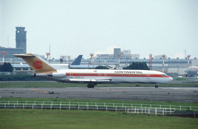 BOEING 727-200 (N79743) - Departure at Narita Intl Airport Rwy16 on 1989/07/23