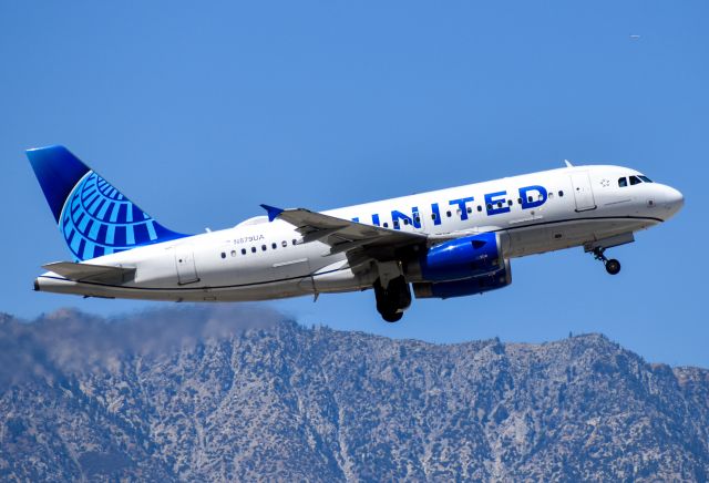 Airbus A319 (N879UA) - United A319 taking off from Ontario 