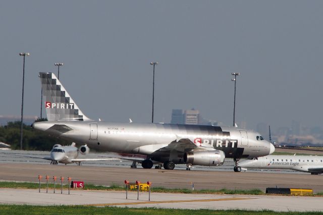 Airbus A320 (N525NK)