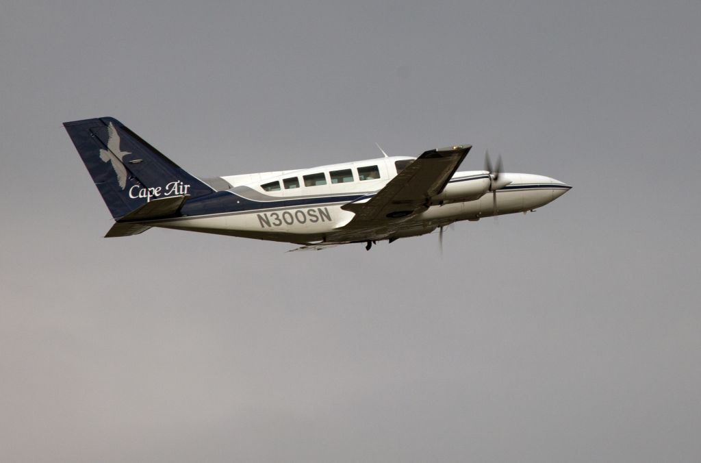 Cessna 402 (N300SN)