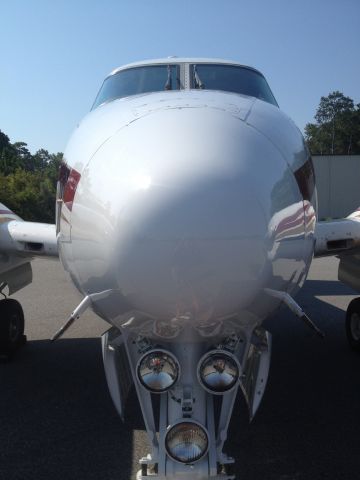 Beechcraft King Air 90 (N92FC)