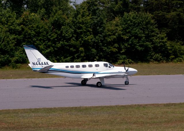 Cessna Conquest 2 (N444AK)