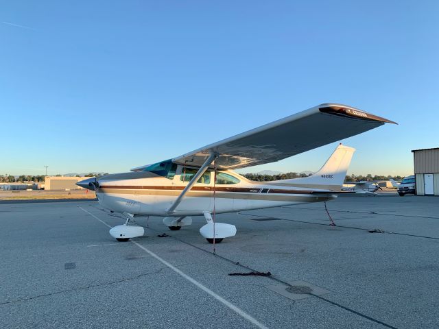 Cessna Skylane (N535DC)