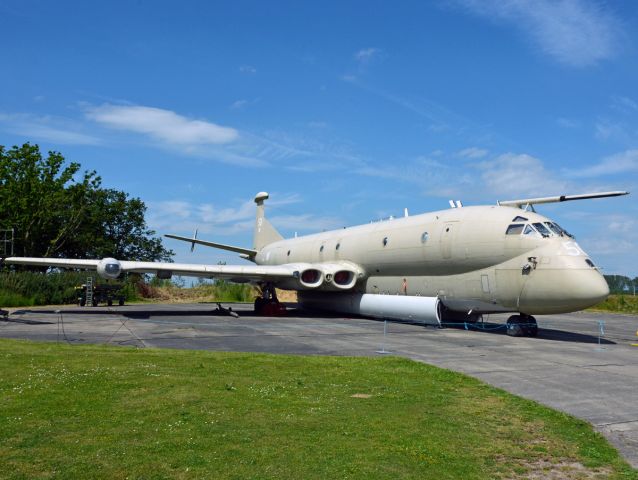 Hawker Siddeley Nimrod (XV250) - Yorkshire Air Museum, Elvington Airfield