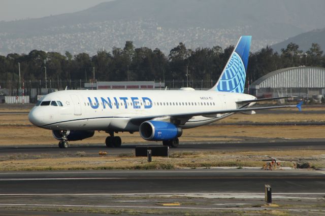 Airbus A320 (N419UA) - United / Airbus A320-232 / MSN 487 / N419UA / MMMX 03/2023