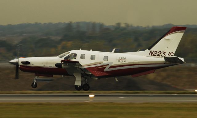 N223JG —