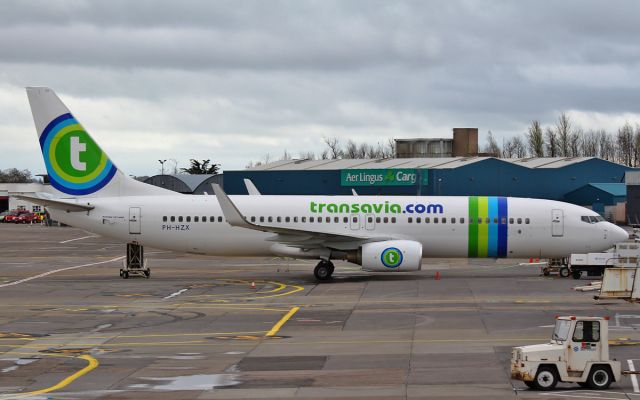 PH-HZX — - transavia 737-8 ph-hzx at shannon 5/4/14.