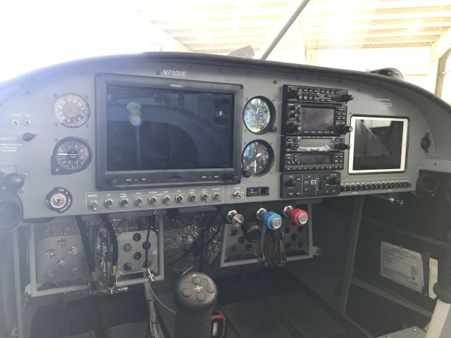 Vans RV-7 (N710VE)