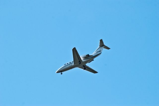 Beechcraft Beechjet (N51EB) - Visual Runway 24