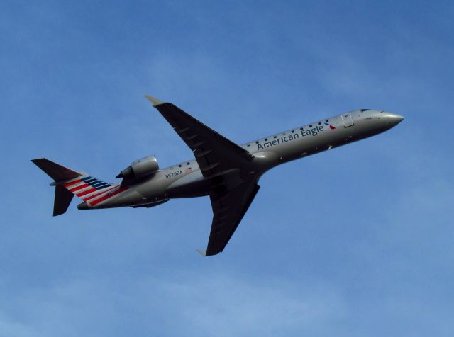 Canadair Regional Jet CRJ-700 (N526EA)