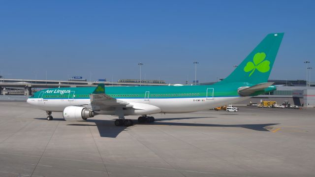 Airbus A330-200 (EI-EWR) - Aer Lingus Airbus A330-202 EI-EWR in Toronto