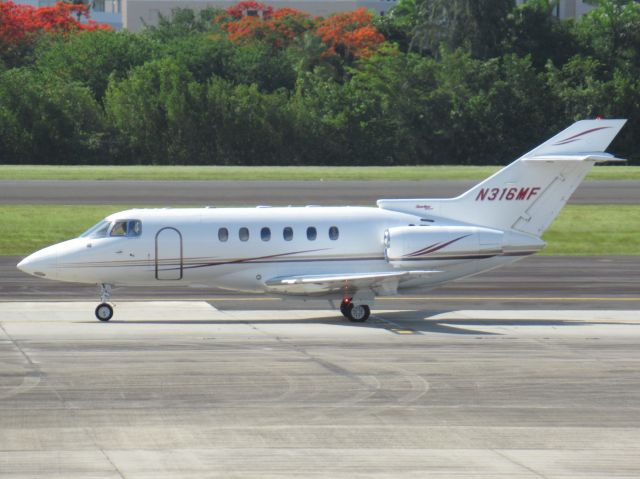 Hawker 800 (N316MF)