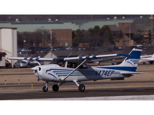 Cessna 152 (N474EP) - Touch and go runway 26 at Danbury CT.