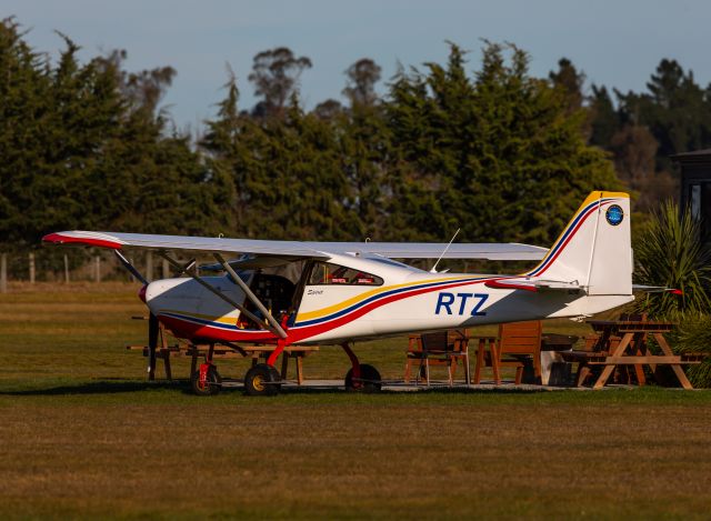 AERO-EAST-EUROPE MXP-155 Tayrona (ZK-RTZ)