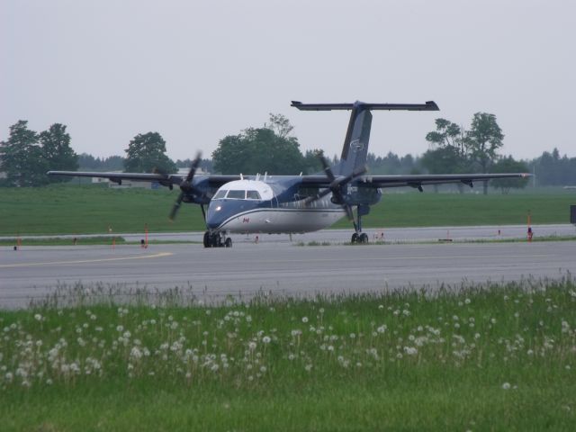 C-GCFK — - taxiing off of RWY#25 to terminal. mwgj