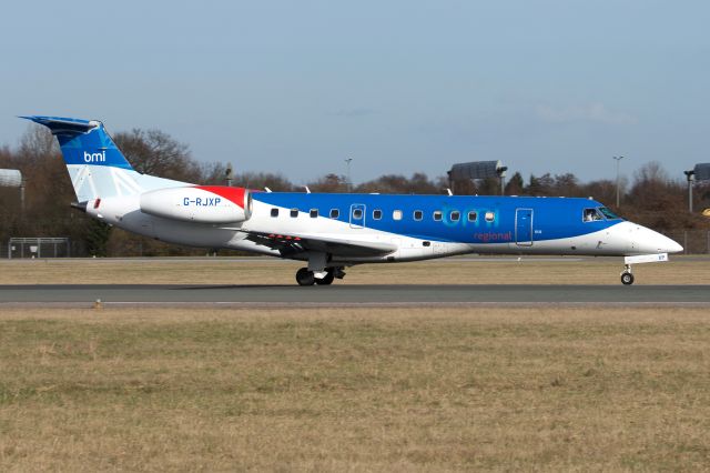 Embraer ERJ-135 (G-RJXP)