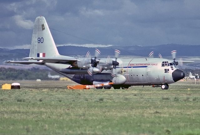 A97190 — - AUSTRALIA - AIR FORCE - LOCKHEED C-130E HERCULES (L382) - REG A97-190 (CN 382-4190) - EDINBURGH RAAF BASE ADELIADE SA. AUSTRALIA - YPED (22/5/1979)