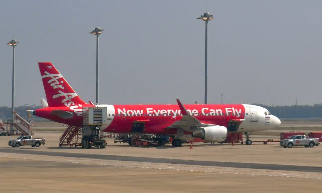 Airbus A320 (HS-BBQ) - AirAsia Airbus A320-216 HS-BBQ in Bangkok Don Mueang 