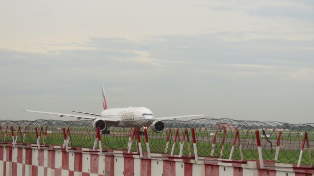 BOEING 777-300ER (A6-EGG) - Chennai - Dubai Emirates Taxiing